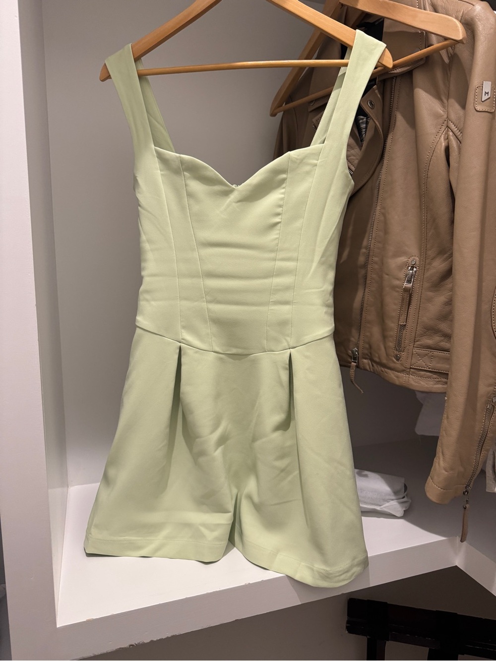 Bethan Mini Dress Key Lime - Picture 4 of 6
